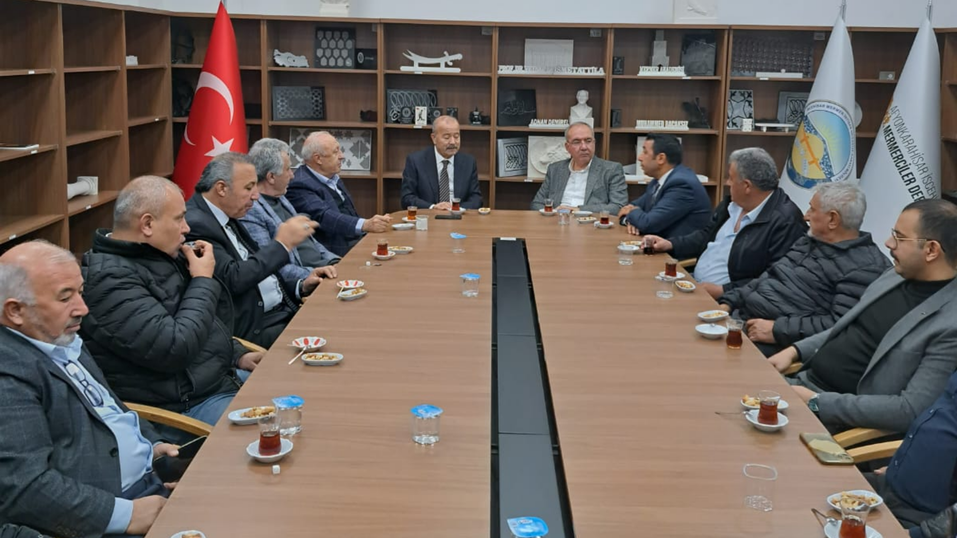 MHP HEYETİ DERNEĞİMİZİ ZİYARET ETTİ